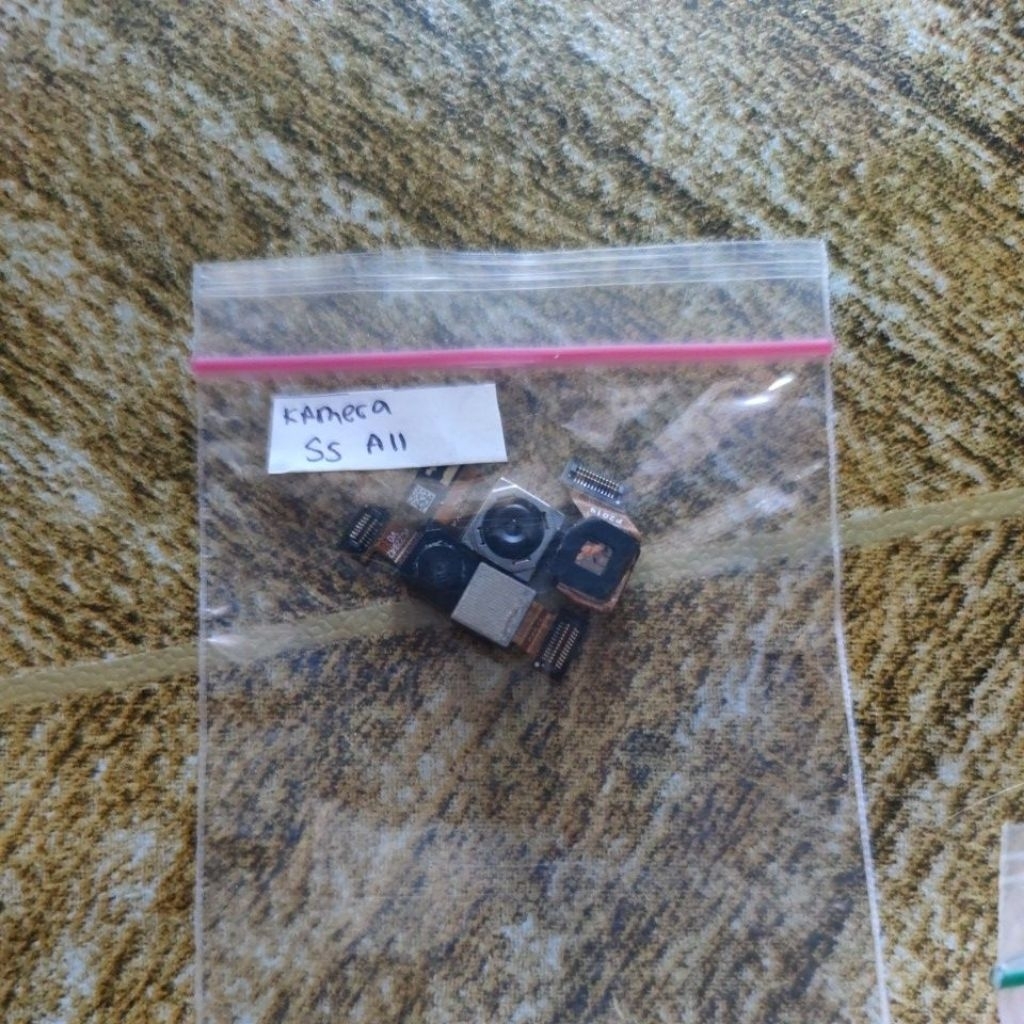 kamera lengkap Samsung a11