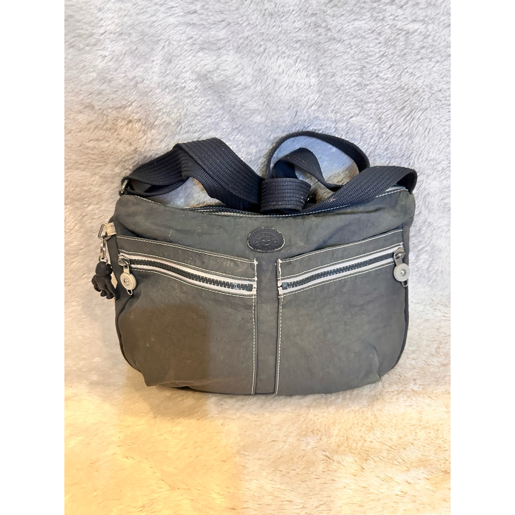 tas wanita kliping