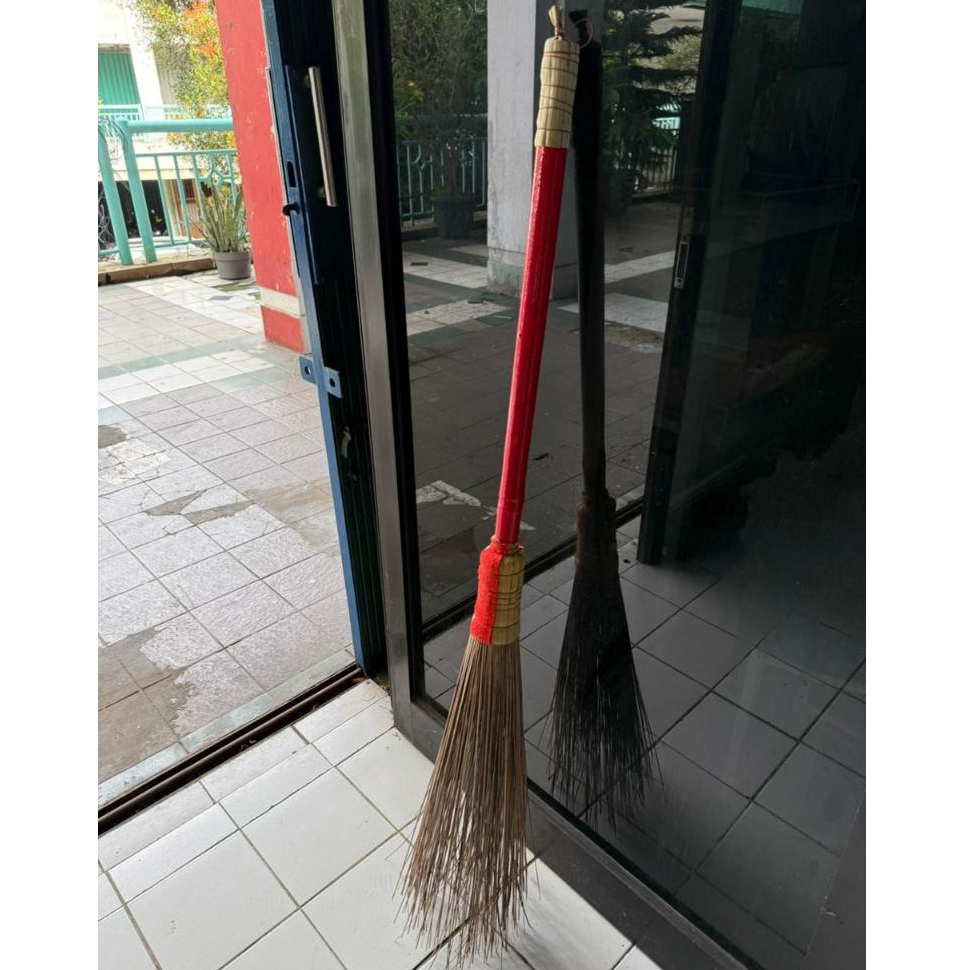 Sapu Lidi Gagang Panjang/Sapu Lidi Taman