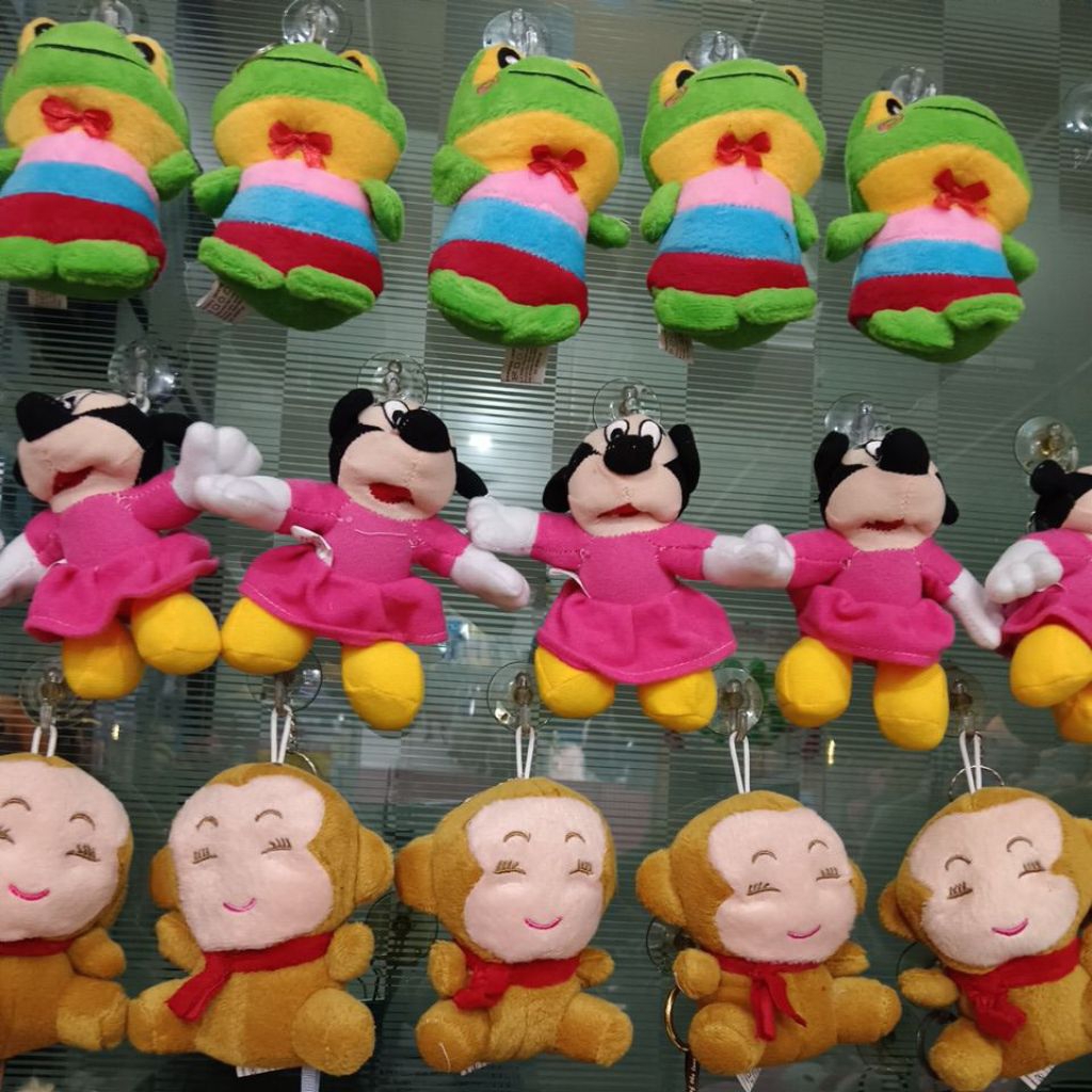mainan kunci / gantungan kunci boneka lucu tazmania keychain lucu unik terbaru murah meriah souverni