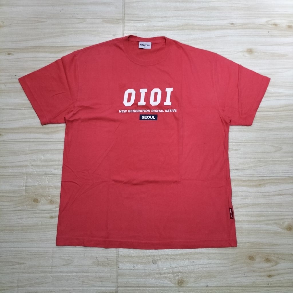 921. T Shirt Kaos OiOi  Size L P74  LD112