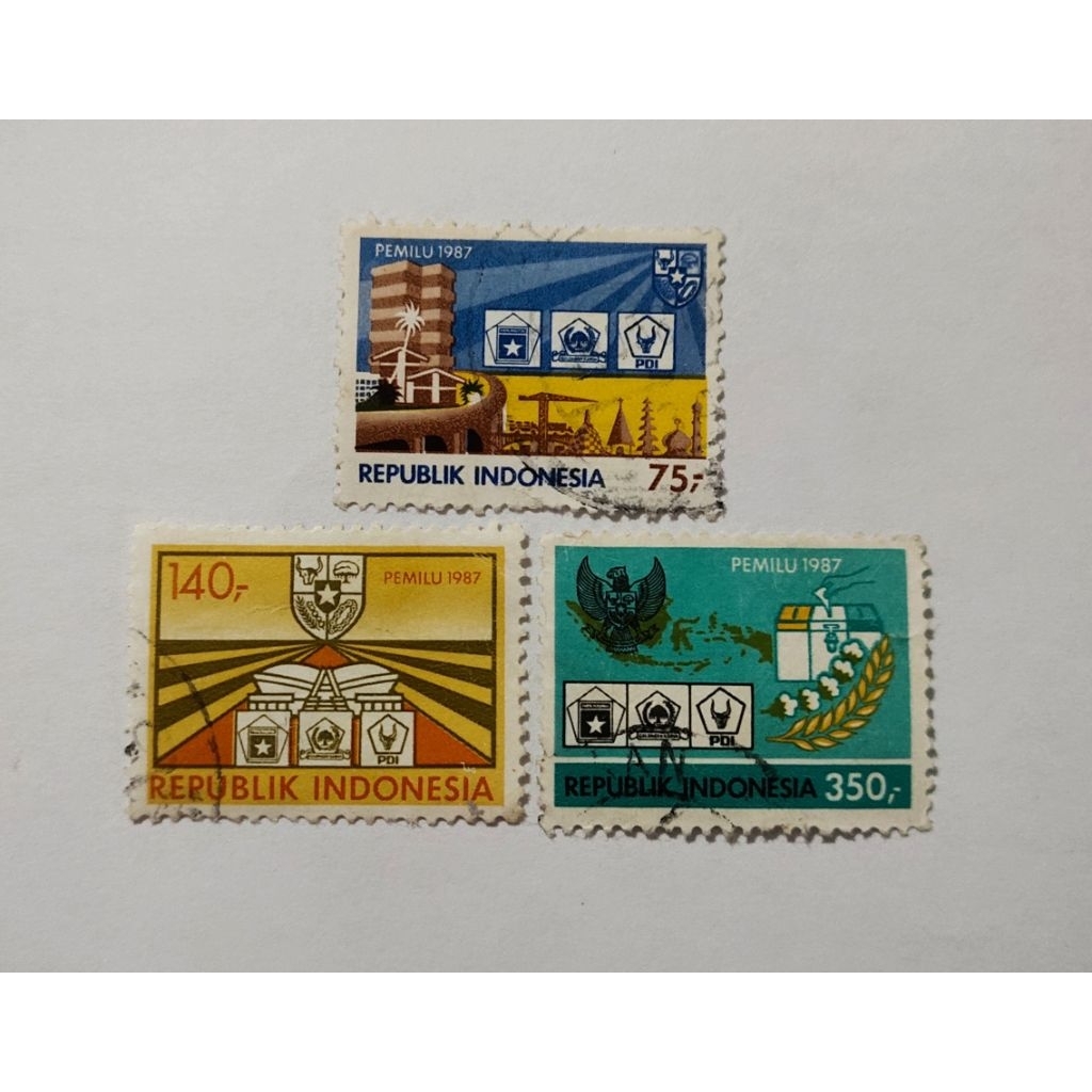 perangko kuno Indonesia (set lengkap)