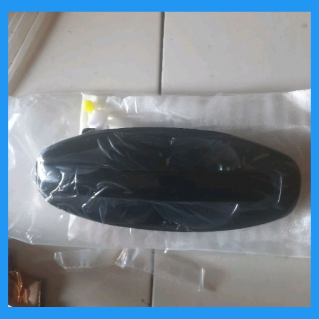 PEGANGAN PINTU LUAR HYUNDAI SANTA FE 2001 SAMPAI 2006