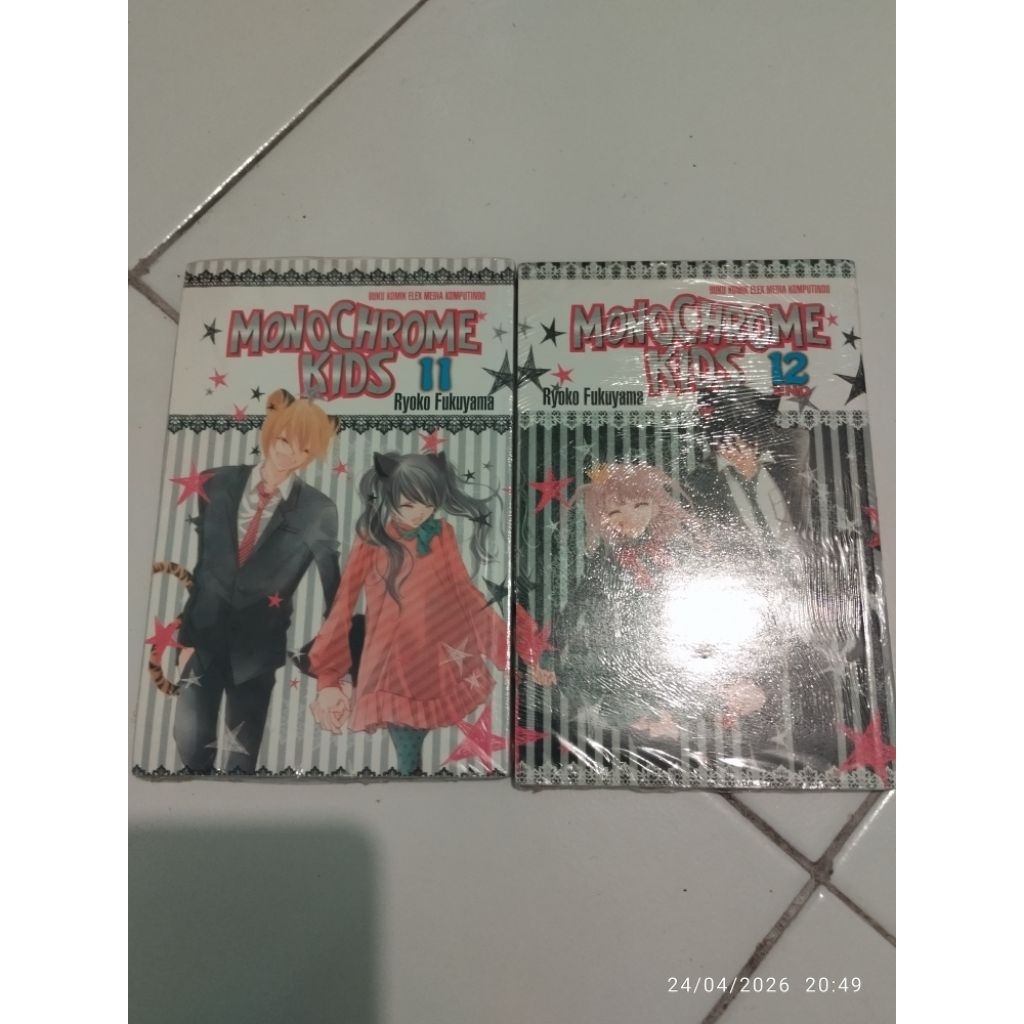 Komik cabutan monochrome kids