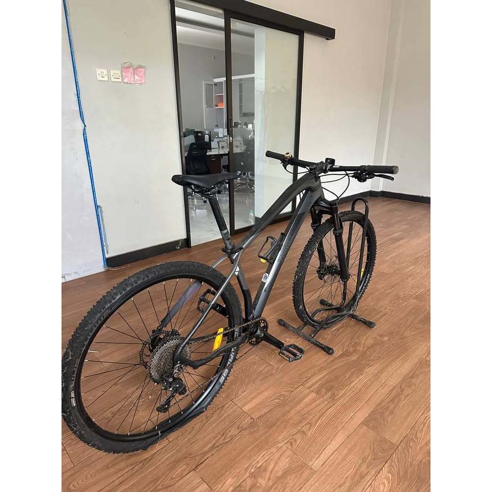 Sepeda Thrill Ravage 1.0 Second Like new