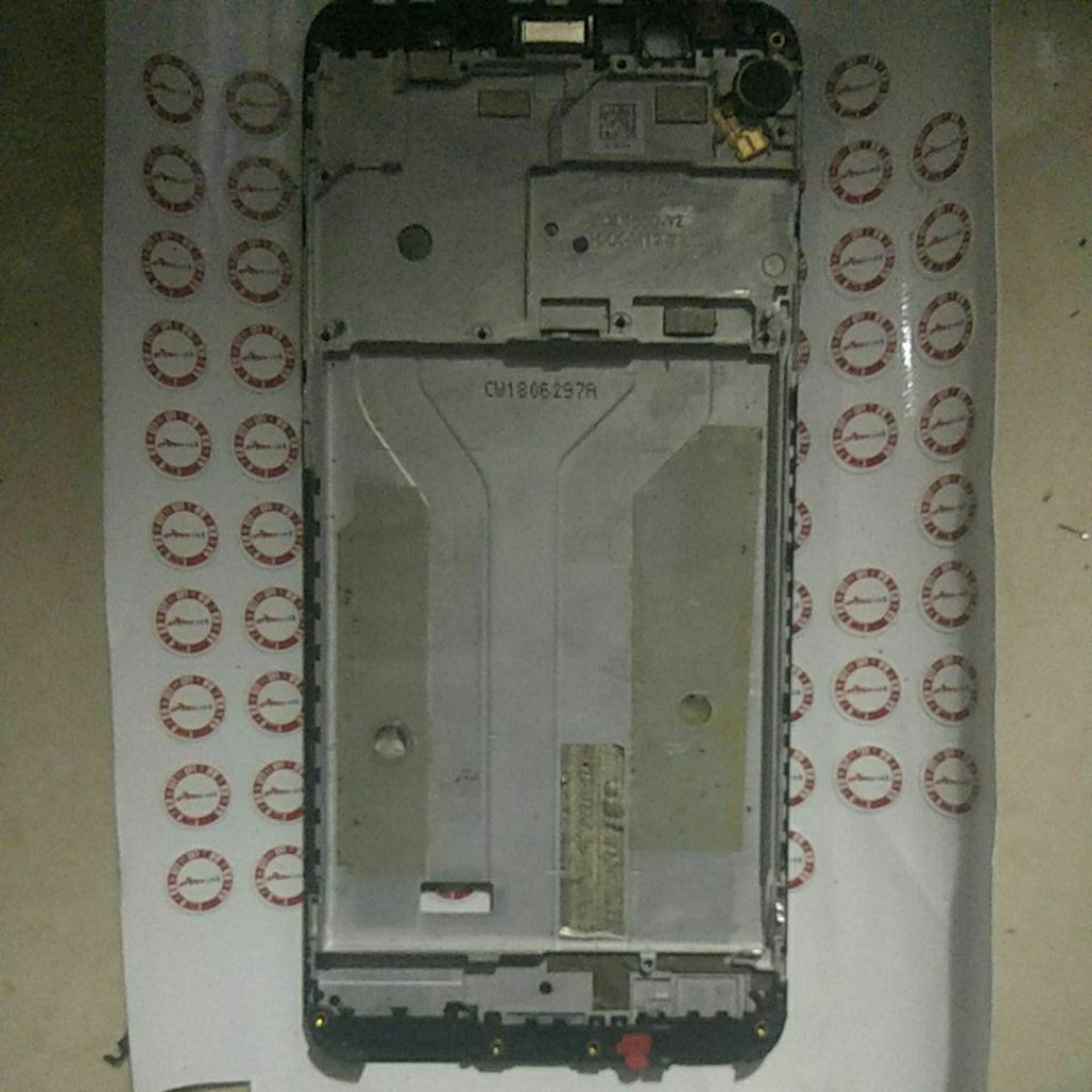 Frame Tatakan LCD Asus Zenfone Max Pro M1 ZB601KL/ZB602K Original Copotan Bonus Getar Dan Speaker At