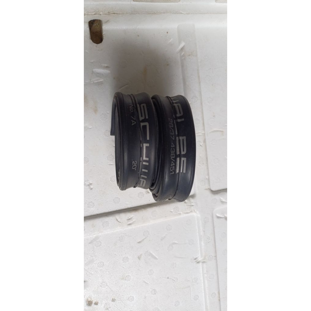 Ban dalam schwalbe 20 451 pentil presta