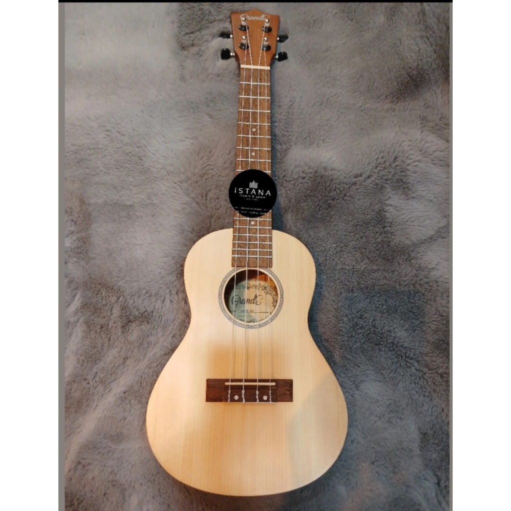 Ukulele Grande Uk23 NA