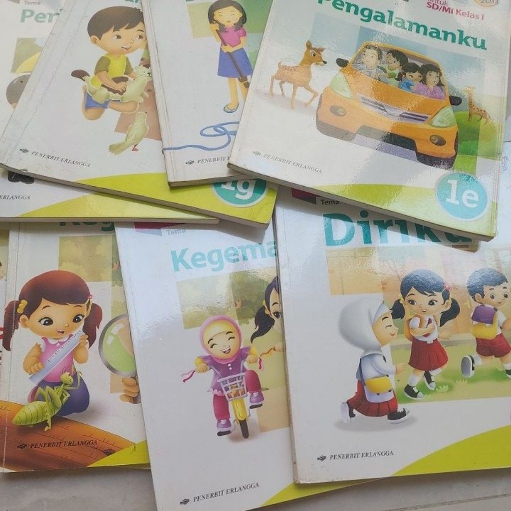 Buku Tematik Erlangga Kelas 1 SD Bekas