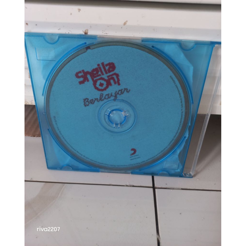cd sheila on 7 - berlayar