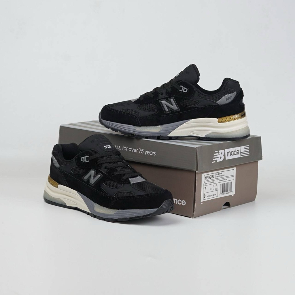 ( ARMX ) Sepatu New Balance 992BL BLack White Grey