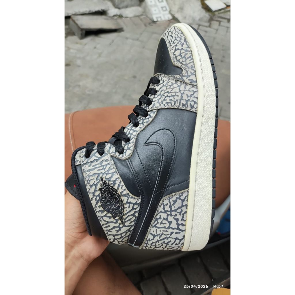 nike air jordan 1 high black elephant size 44