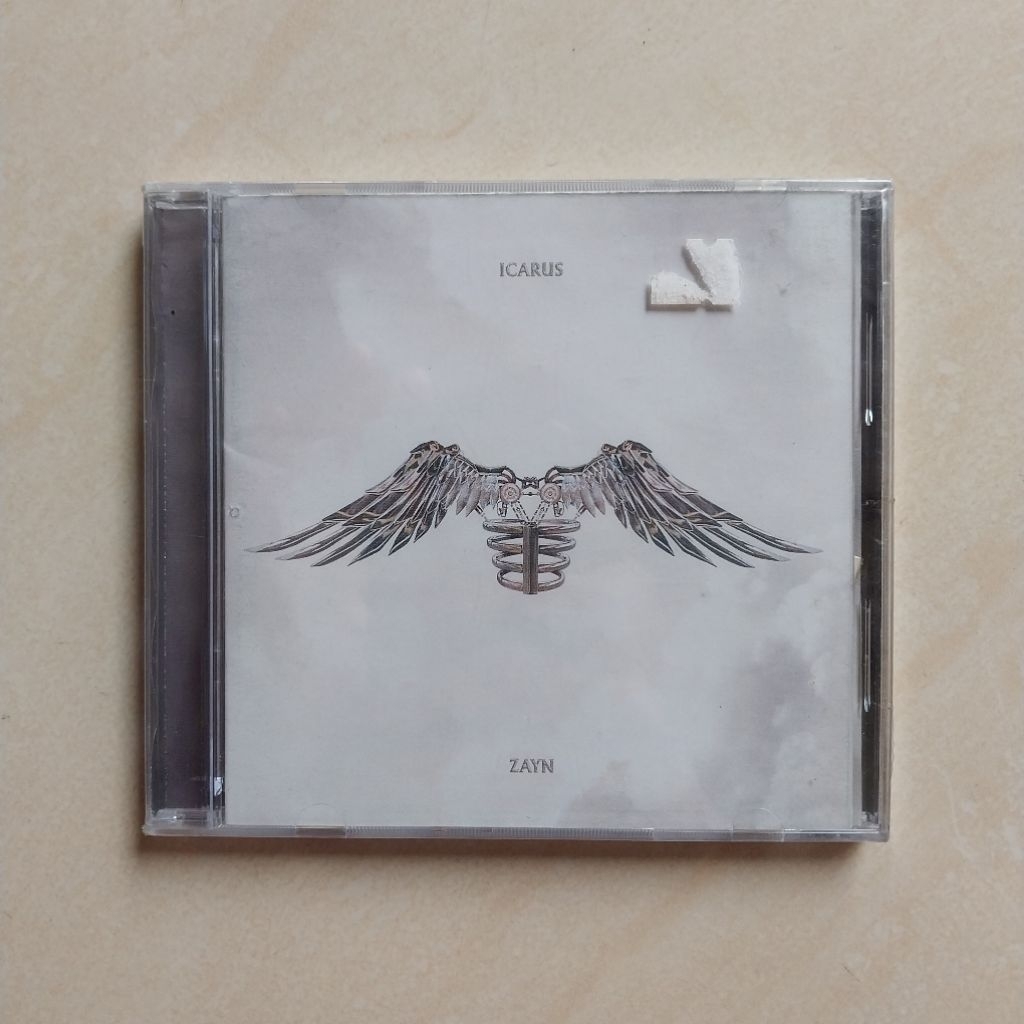 CD ZAYN MALIK ALBUM ICARUS FALSS