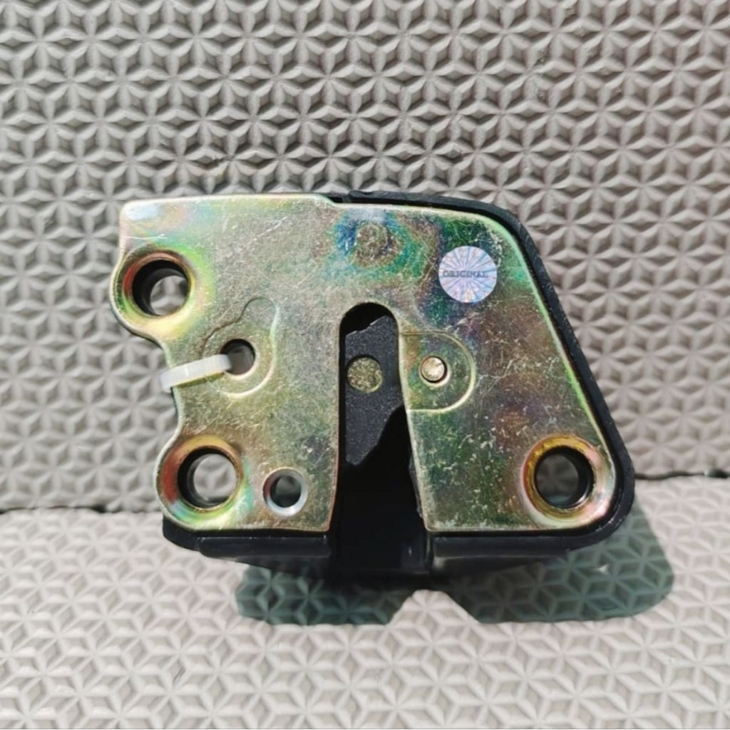 Doorlock door lock pintu taruna all type kiri depan/ kiri belakang