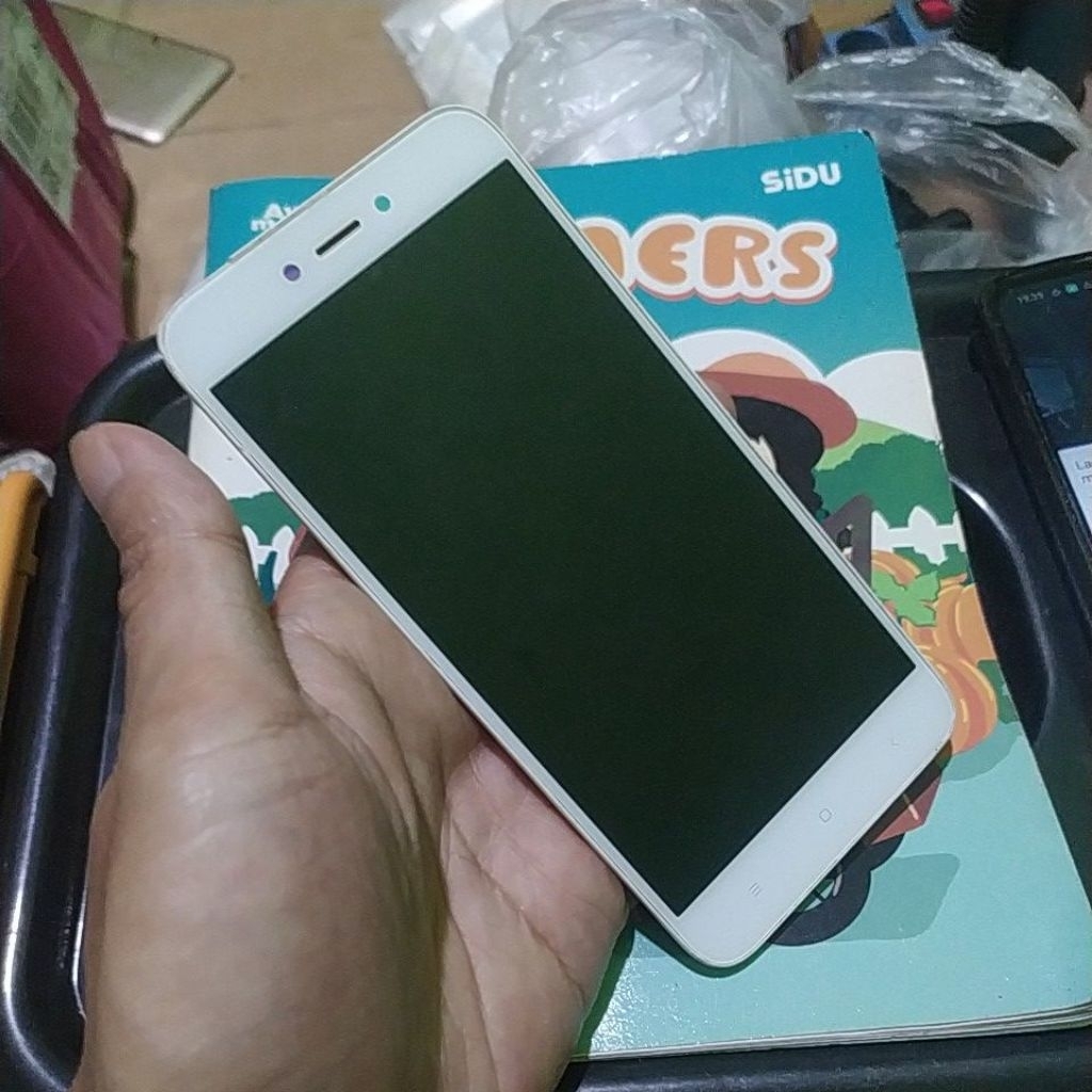 LCD original cabutan redmi 5a normal tested