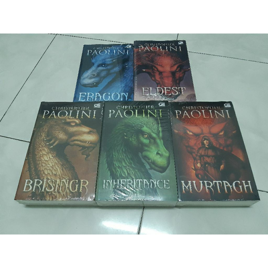 Novel Inheritance Cycle: Eragon / Eldest (Yang Pertama) / Brisingr / Inheritance (Warisan) / MURTAGH
