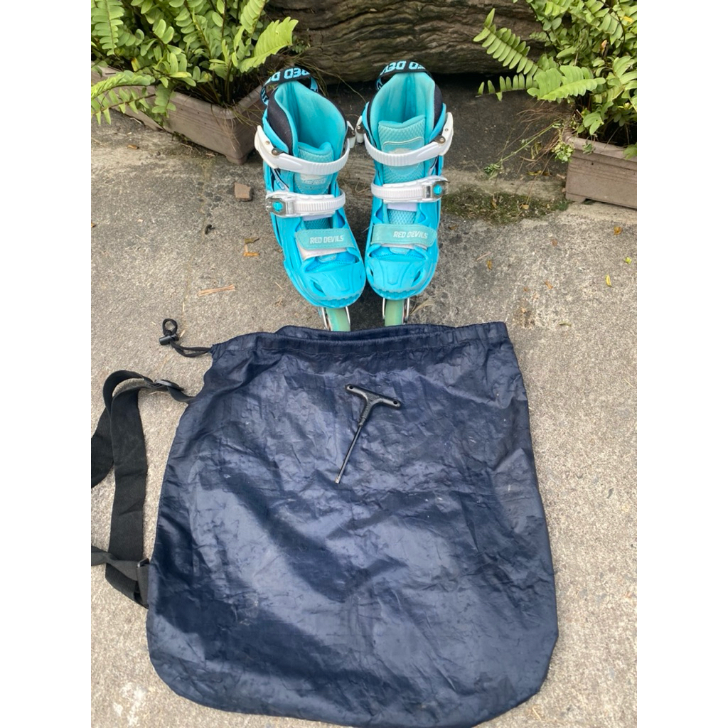 sepatu roda anak bekas
