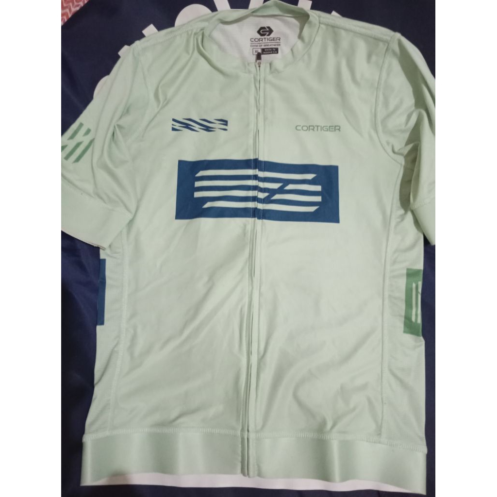 Jersey Cortiger size XL