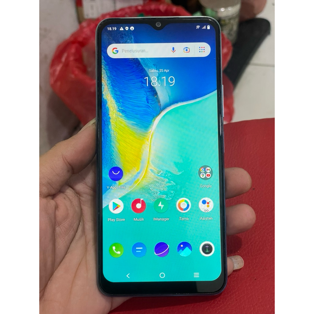 Vivo Y15s ram 3/32 Second