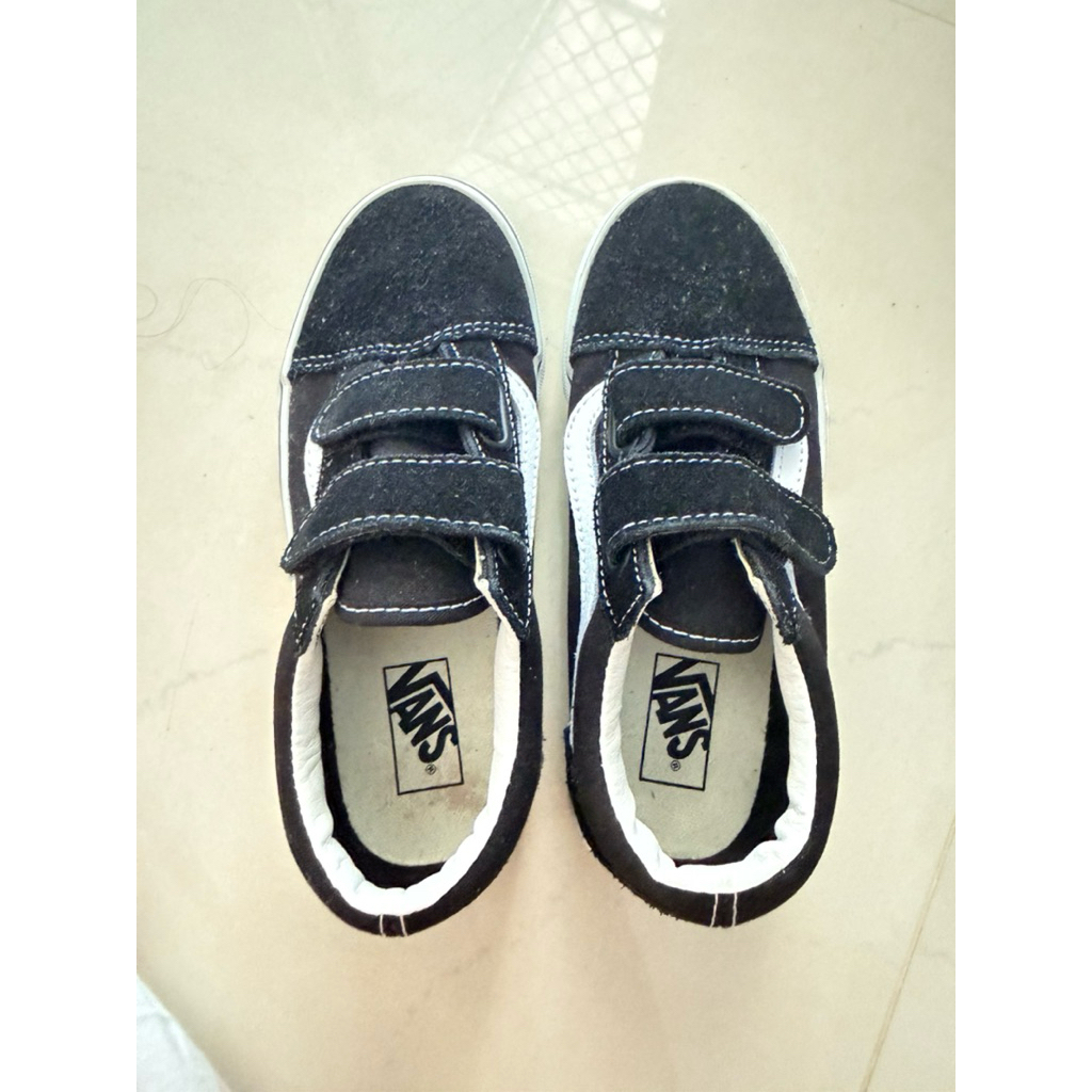 (SECOND LIKE NEW) VANS OFF THE WALL SHOES KIDS BLACK FOR SCHOOL ORIGINAL NO BOX