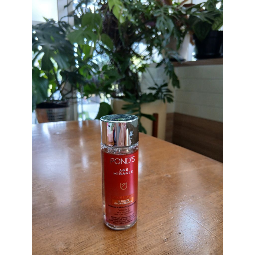 Ponds age miracle Hya Retinol serum/essence