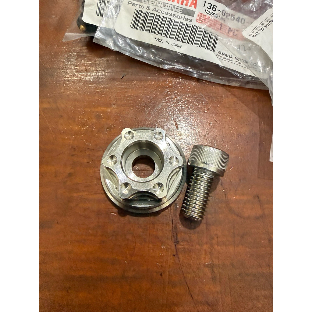 MANISAN SEGITIGA ATAS CNC RX KING STAINLESS