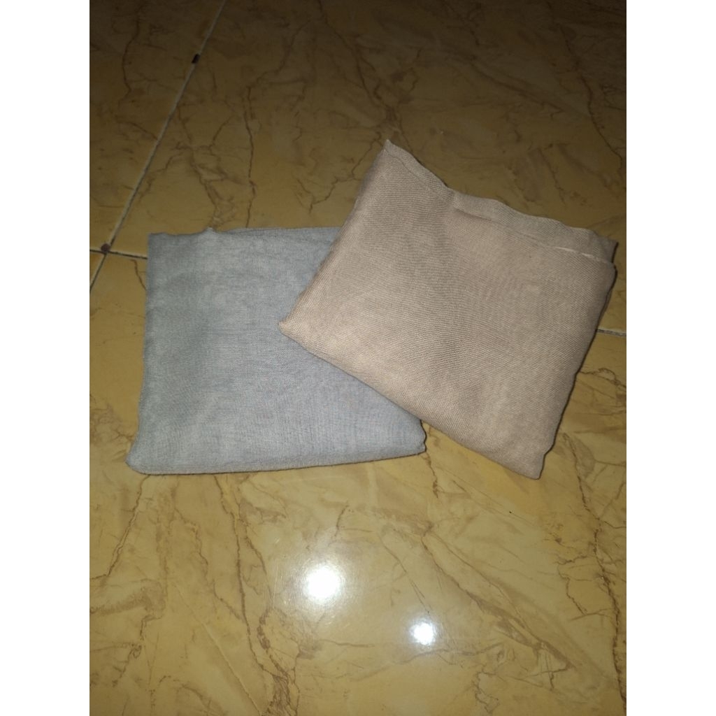 Jilbab Paris jadul dan sport Kemhan/ PNS polri preloved