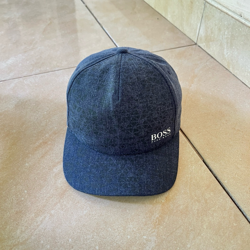 topi hugo boss