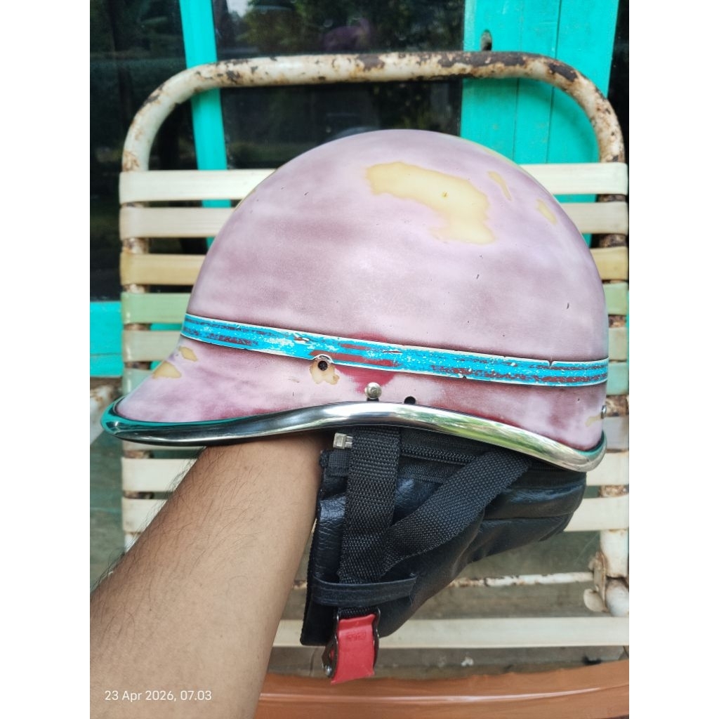 HELM GAG CIBUK / CHIPS JADUL