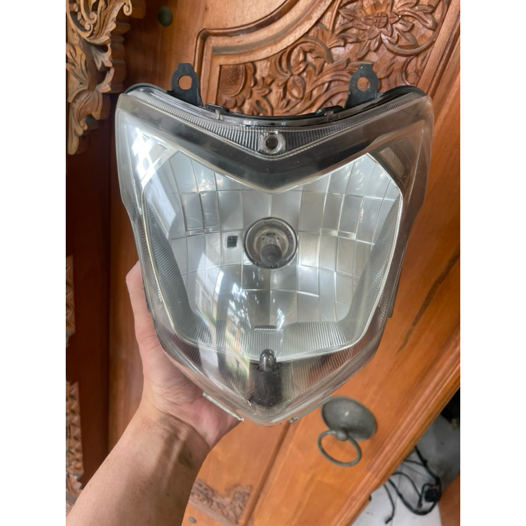 headlamp OLD CB150R