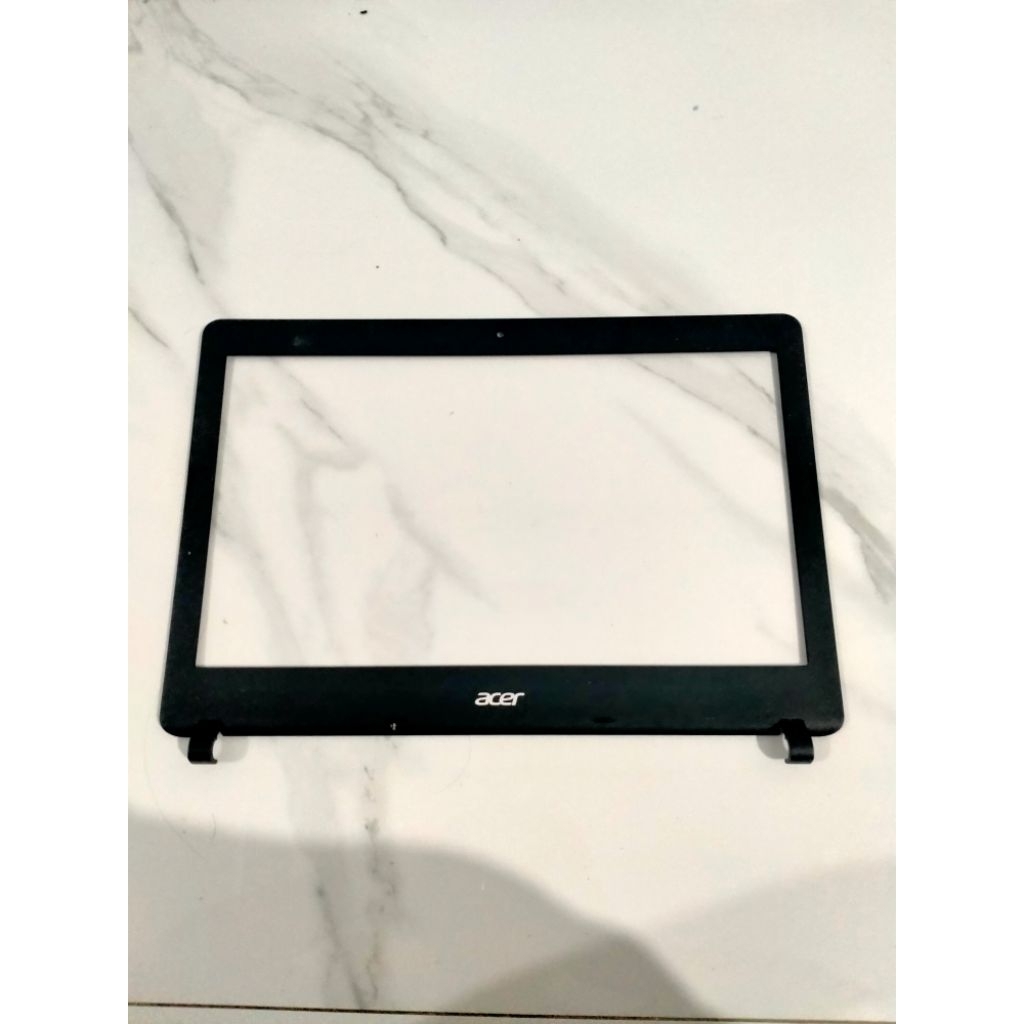 frame lcd acer es1-432