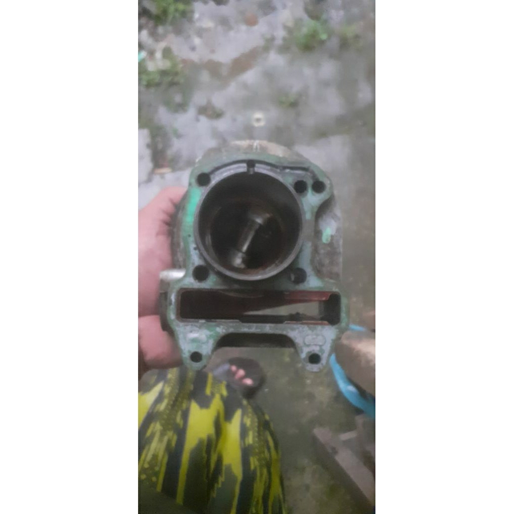 boring bekas beat karbu