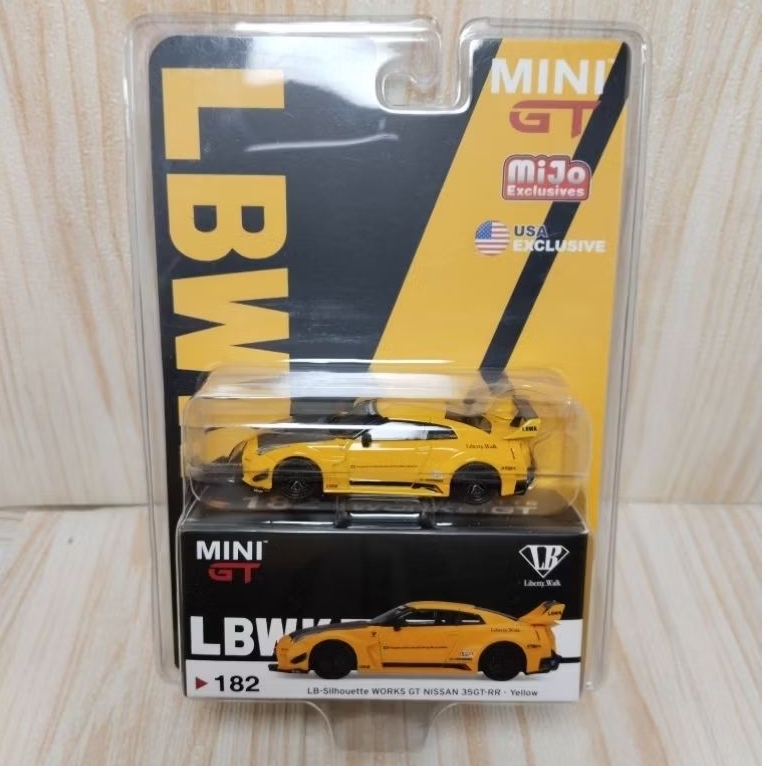 Mini GT Nissan GTR 35GT Yellow 182