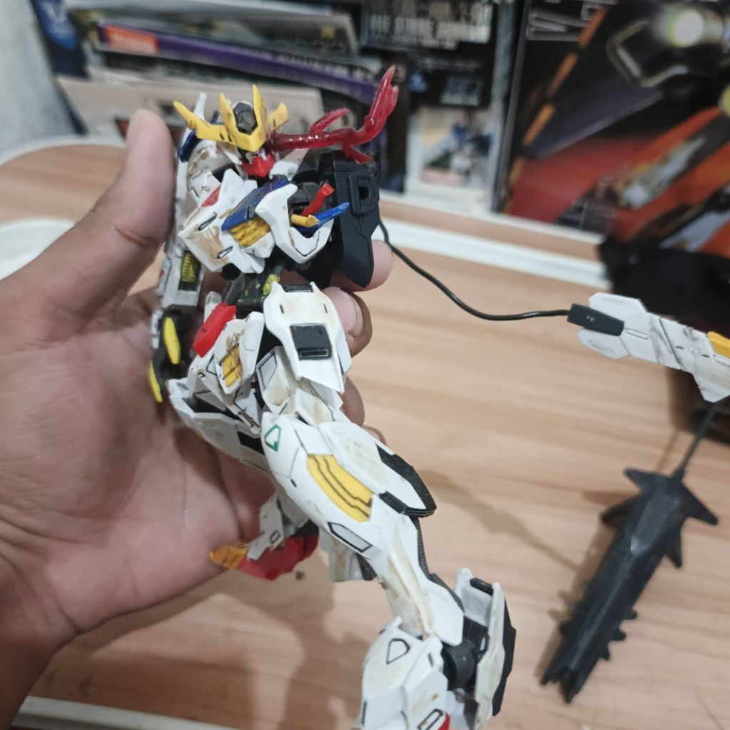 HG BARBATOS LUPUS REX BATTLE DAMAGE CUSTOM BOOTLEG