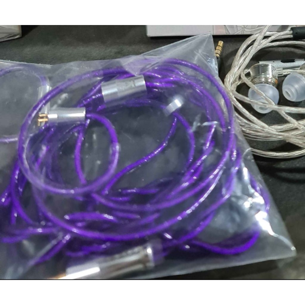 KBear Zi Xiao 3.5mm 2pin recessed
