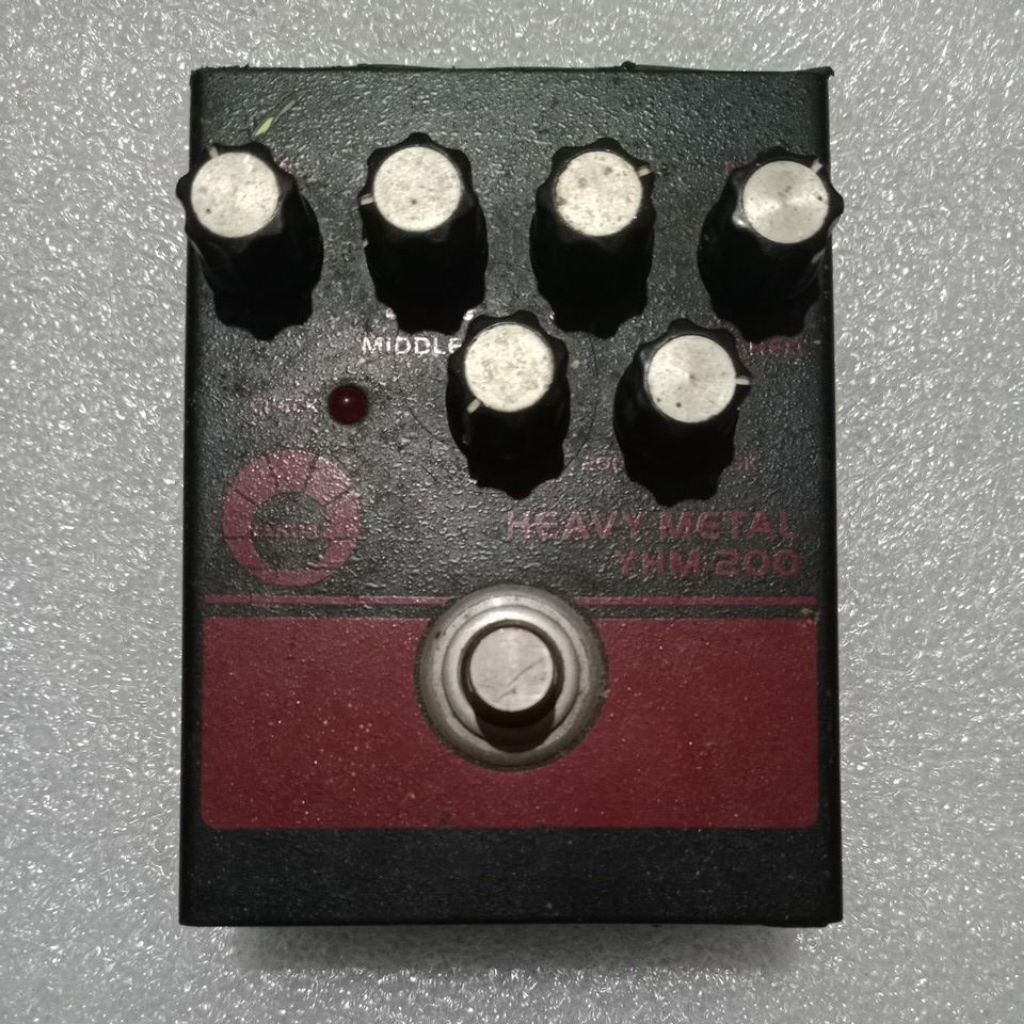 Efek Gitar Heavy Metal YHM-200