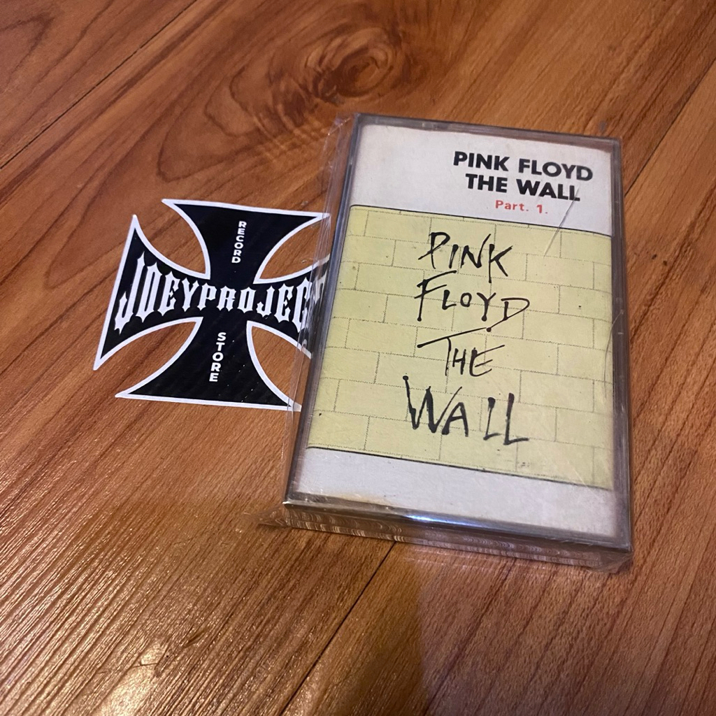 kaset pink floyd - the wall