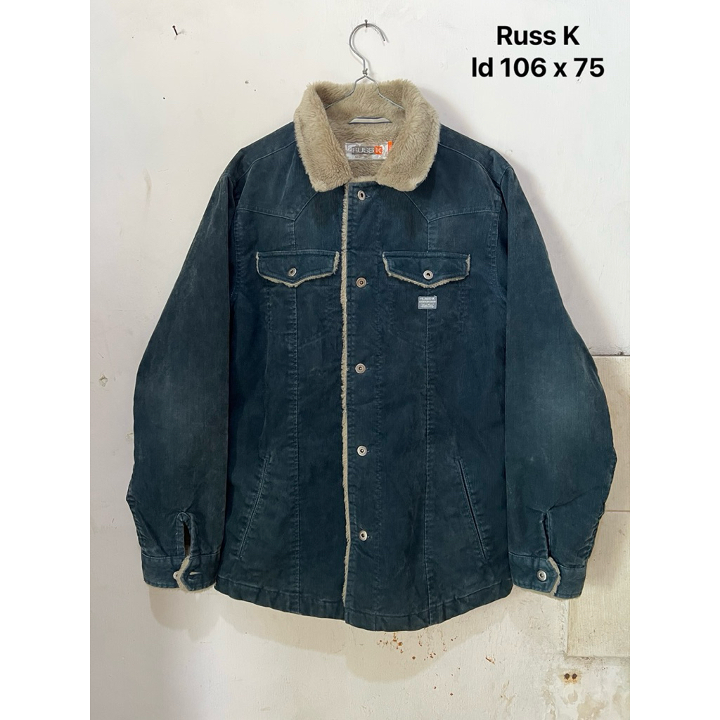 jaket Russ K coduroy size L fit XL
