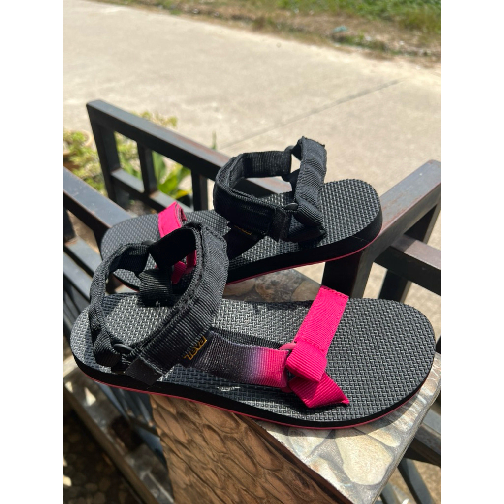 teva original size 38