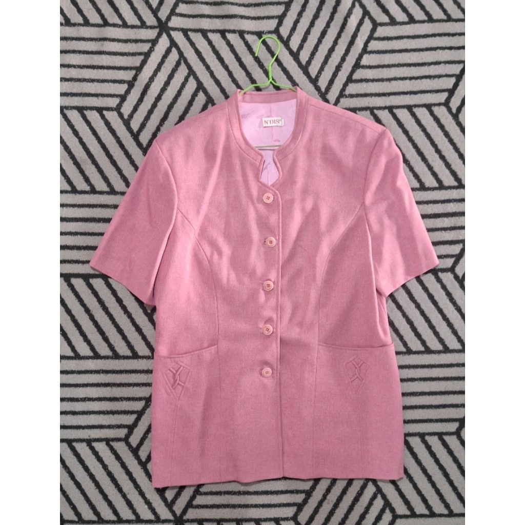 set blazer rok wanita warna pink lengan pendek