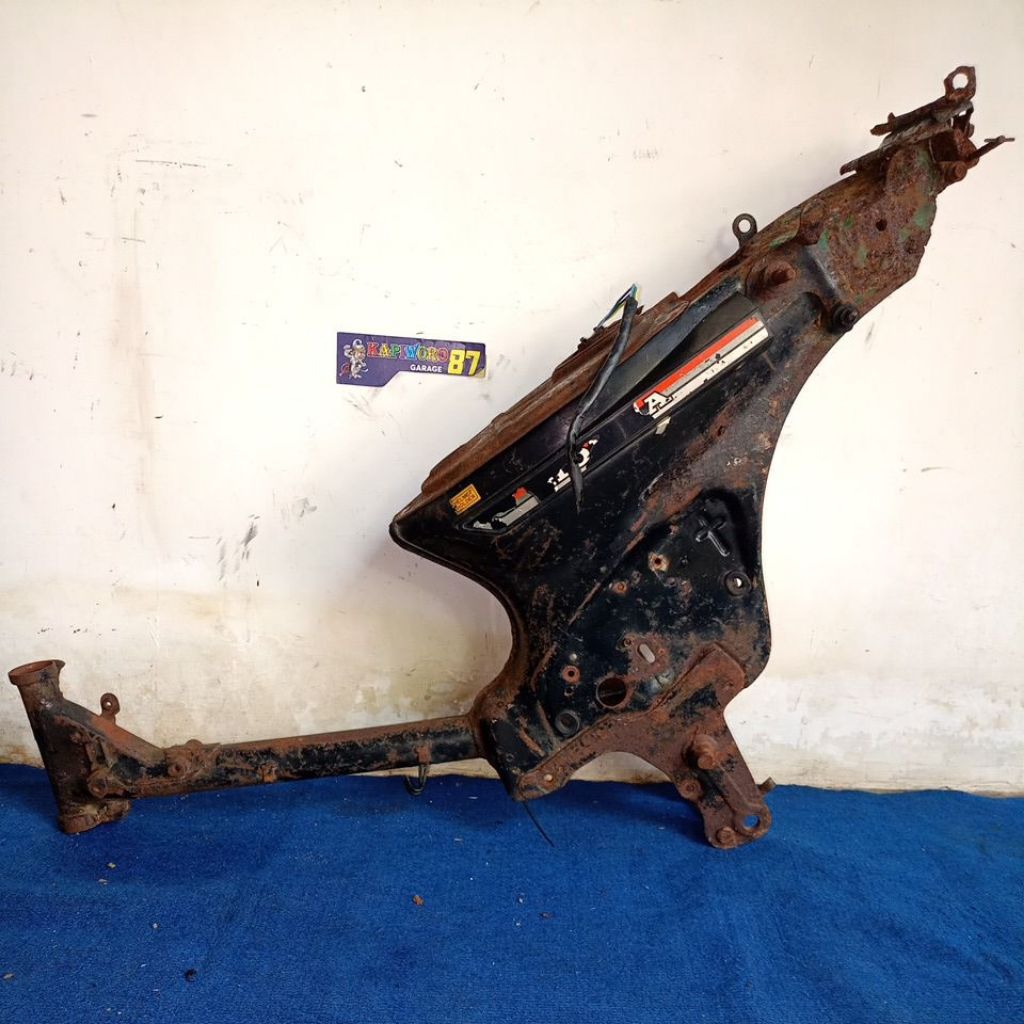 rangka Honda Astrea Star anggap saja bahan