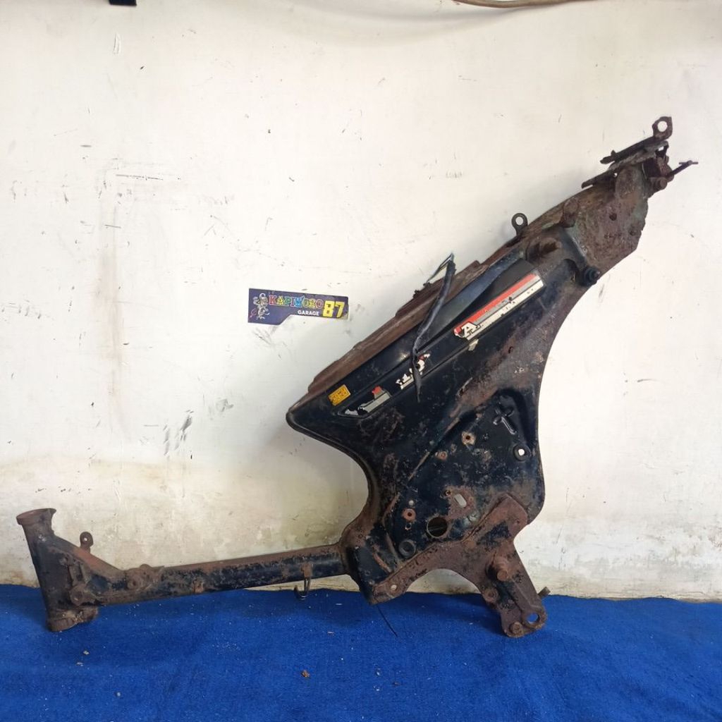 rangka Honda Astrea Star anggap saja bahan