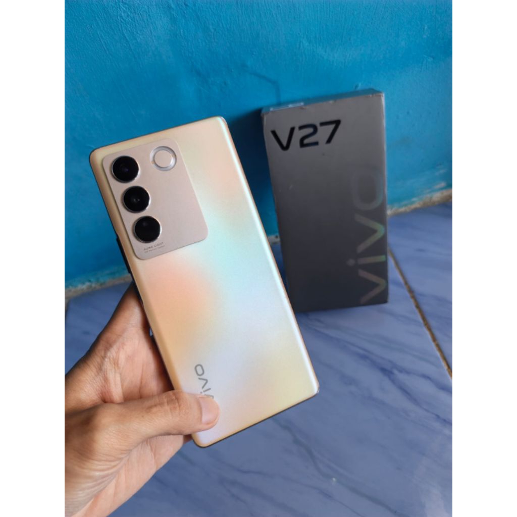 Vivo v27 8/256 Fullset second
