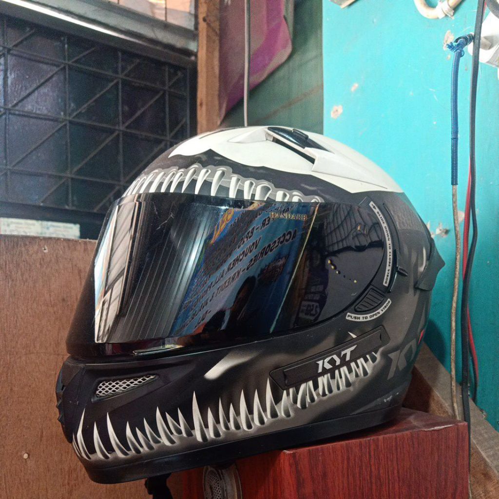 KYT K2R