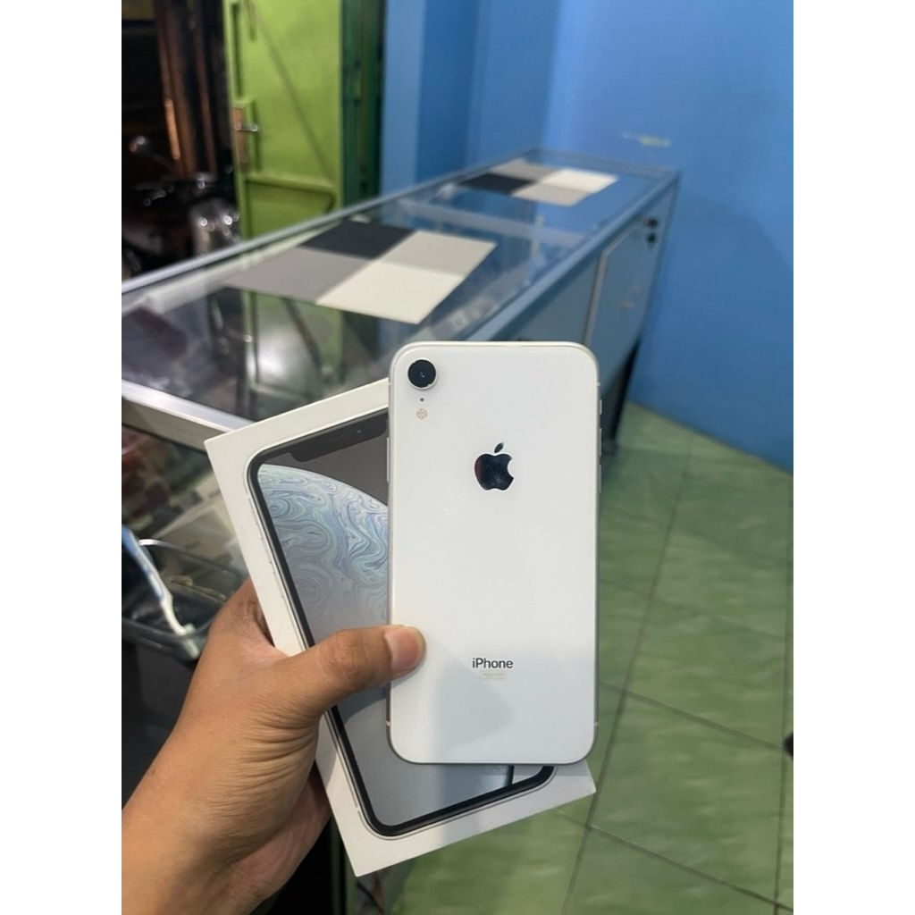 iPhone XR White 128GB Second