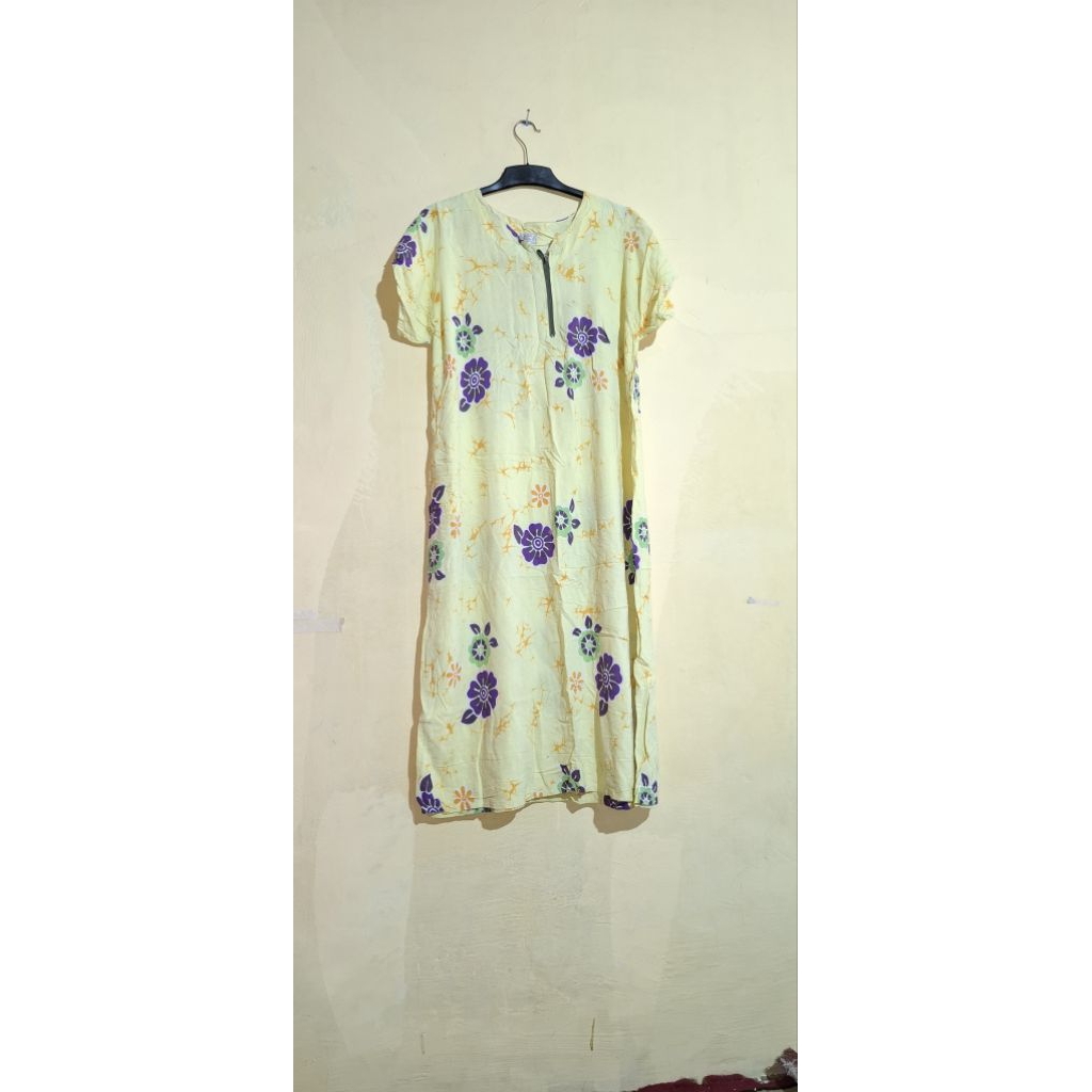 daster bunga kuning