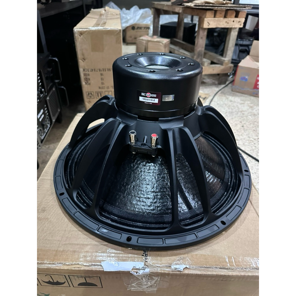 Speaker B&C 18SW115-8 Original Italy 18 Inch Neodymium BNC Original Italy