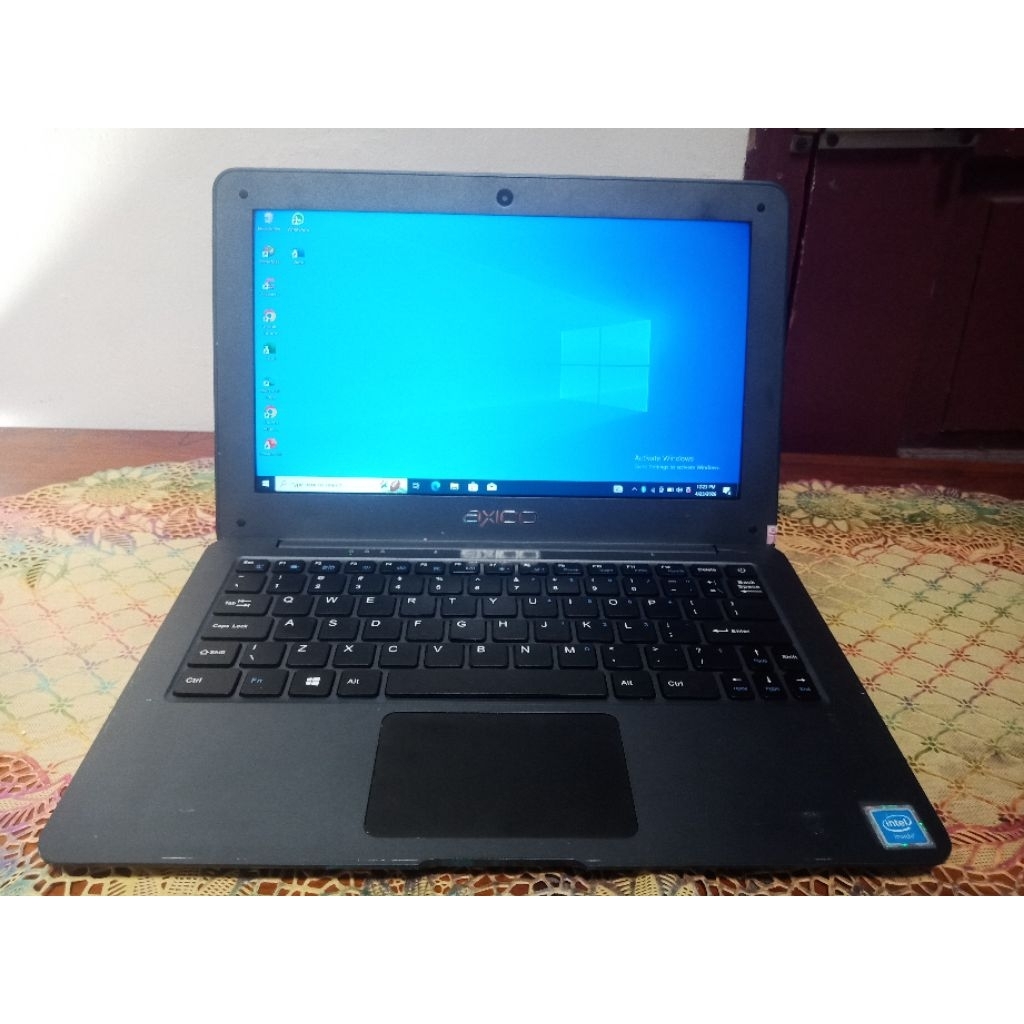 Netbook laptop Axioo Mybook 11+ Ram 3 GB Ssd 128 GB Normal minus