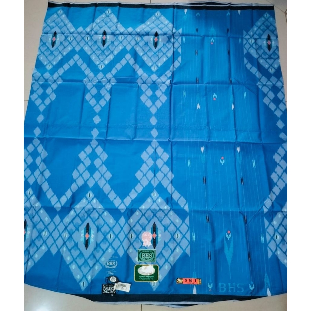 SARUNG BHS SKI SILVER SUTRA SPUNSILK 210