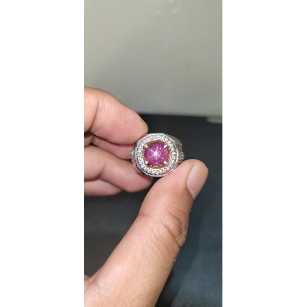 Natural Ruby star no heat 5.24ct
